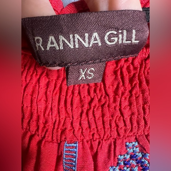 Ranna Gill Embroidered Off The Shoulder Dress in size XS. - Picture 9 of 10